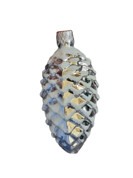 Pinecone | Large Ridged Snowy (E)