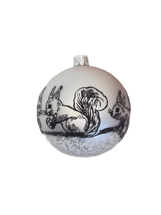 Bauble | White with Squirrels (E)