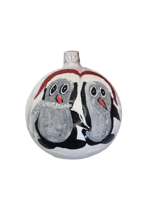 Bauble | White with Penguins (E)